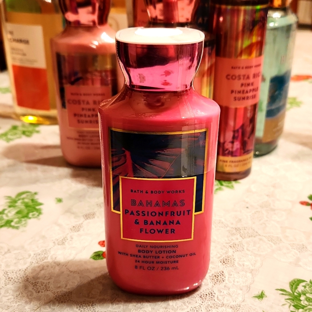NWT BAHAMAS PASSIONFRUIT & BANANA FLOWER